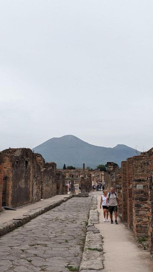 Cenere E Lapilli House Apartamento Pompeia Exterior foto